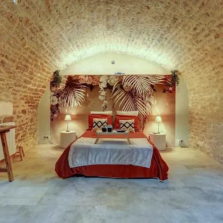 L'authentique - Cinema - Unique - Hypercentre - Rent Immo * Dijon