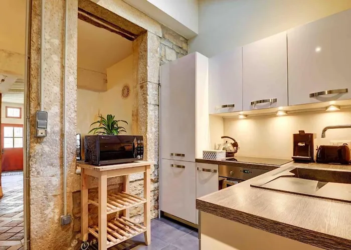 L'authentique - Cinema - Unique - Hypercentre - Rent Immo *